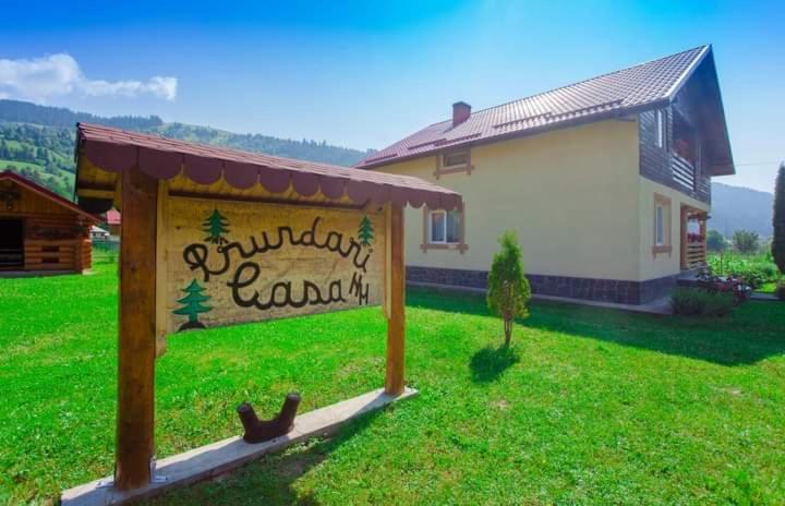 ホテル Casa Prundari Nicu Si Mirela Poiana Teiului エクステリア 写真