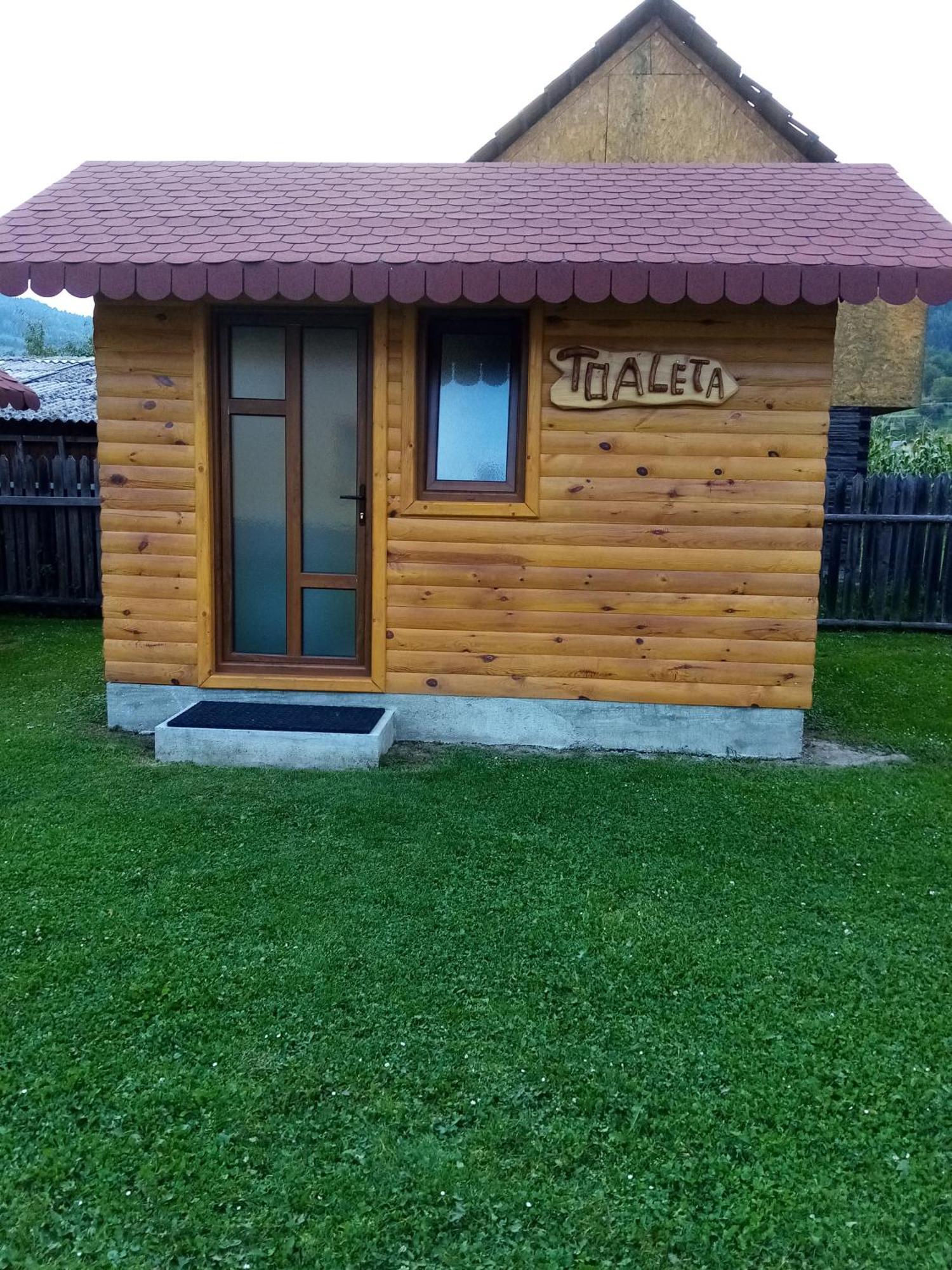 ホテル Casa Prundari Nicu Si Mirela Poiana Teiului 部屋 写真
